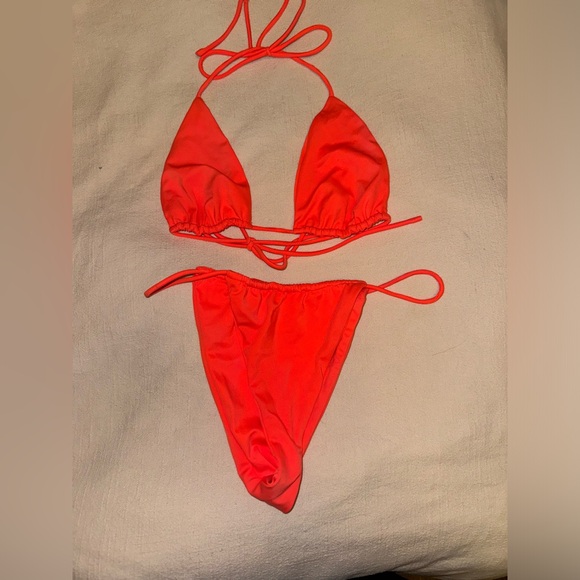 Superdown Raquel String Bikini Set - Picture 2 of 5